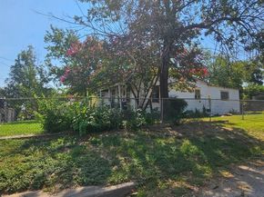3500  Baylor Street , Fort Worth Texas 76119