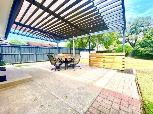 11215  Carissa Drive , Dallas Texas 75218