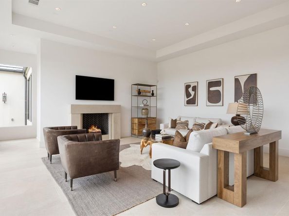 314  Regal Lane , Irving Texas 75039