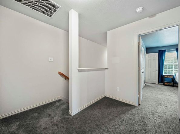 6808  Carrington Lane , Fort Worth Texas 76137