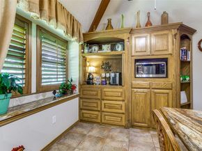 1430  O Shannon Lane , Garland Texas 75044