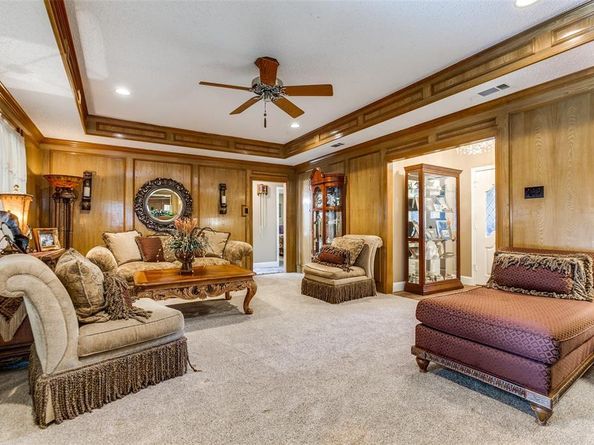 1430  O Shannon Lane , Garland Texas 75044