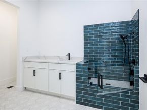 5803  Velasco Avenue , Dallas Texas 75206