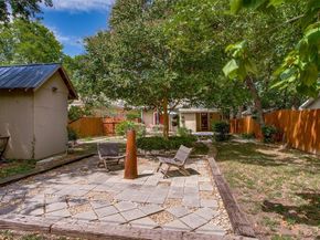 126 N Willomet Avenue , Dallas Texas 75208