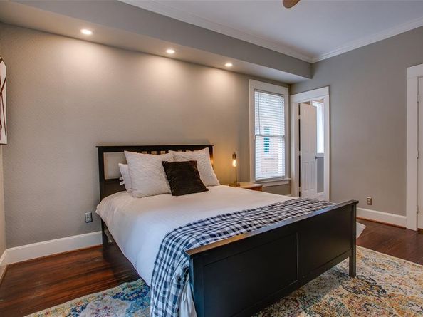 126 N Willomet Avenue , Dallas Texas 75208