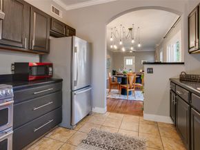 126 N Willomet Avenue , Dallas Texas 75208