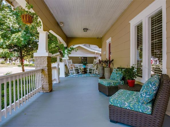 126 N Willomet Avenue , Dallas Texas 75208