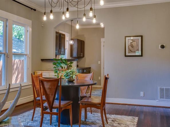 126 N Willomet Avenue , Dallas Texas 75208