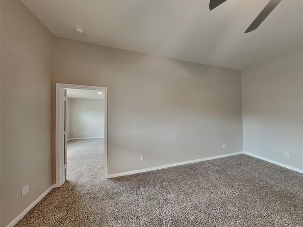 1005  American Flyer Boulevard , Fort Worth Texas 76108