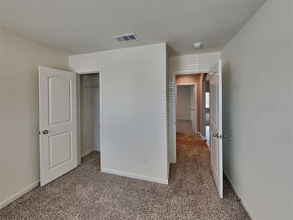 1005  American Flyer Boulevard , Fort Worth Texas 76108