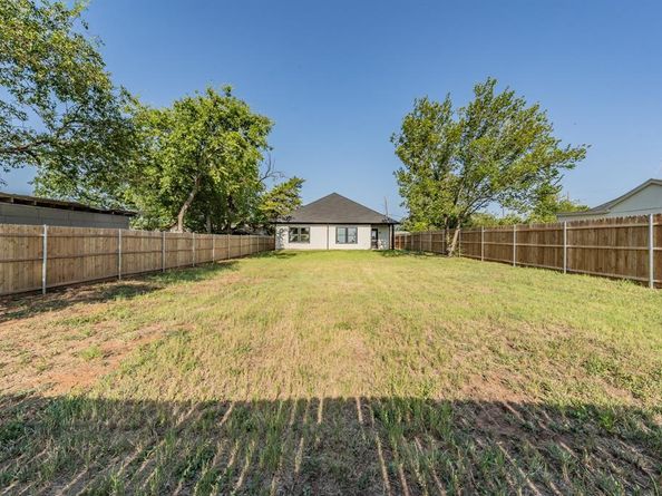 1507  Langston Street , Fort Worth Texas 76105