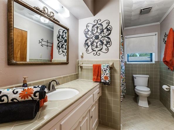 1722  14th Place , Plano Texas 75074