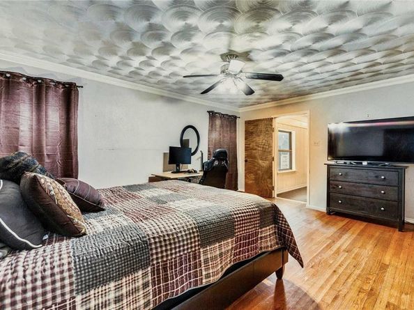 1722  14th Place , Plano Texas 75074
