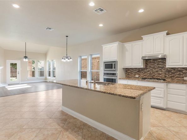 10813  Blake Gardens , McKinney Texas 75072