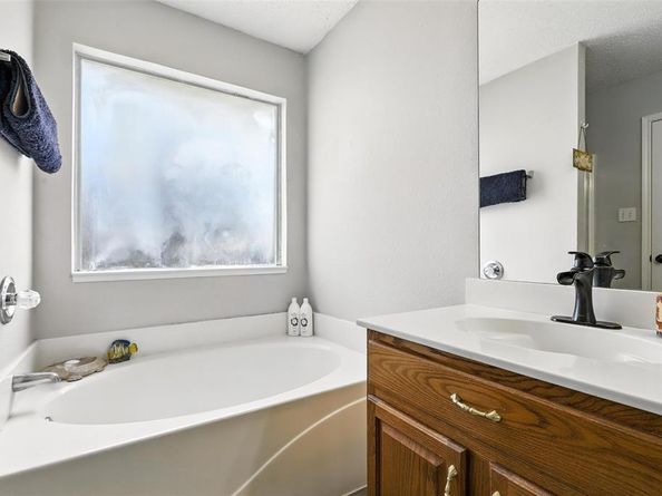 4024  Cypress Gardens Drive , Fort Worth Texas 76123