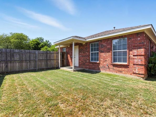 107 S Crawford Street , Denton Texas 76205