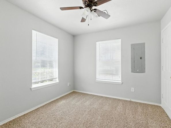 107 S Crawford Street , Denton Texas 76205