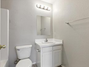 107 S Crawford Street , Denton Texas 76205