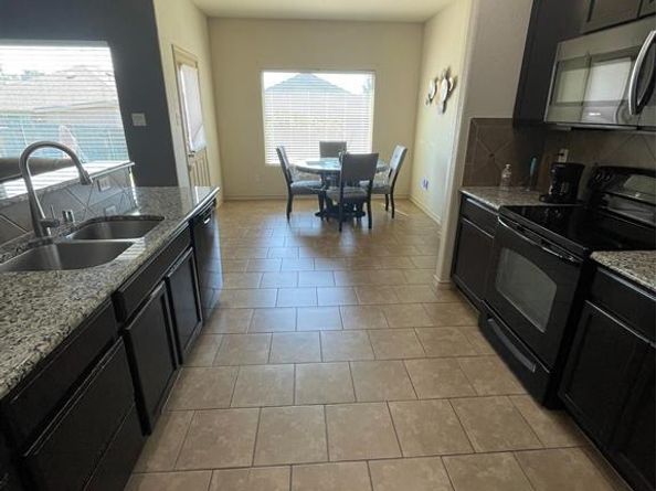 920  Iona Drive , Fort Worth Texas 76120