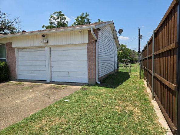14517  Dennis Lane , Farmers Branch Texas 75234