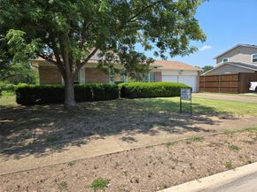 14517  Dennis Lane , Farmers Branch Texas 75234