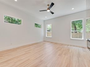 1318  Nokomis Avenue , Dallas Texas 75224