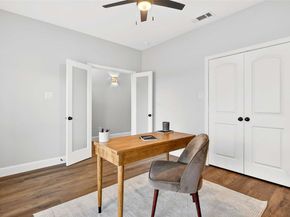 1402  Strickland Street , Dallas Texas 75216