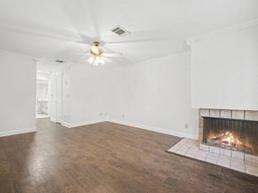 2920  Shady Lake Circle , Carrollton Texas 75006