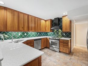 2920  Shady Lake Circle , Carrollton Texas 75006