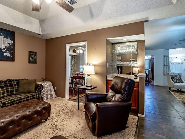 266 E Ridgegate Drive , Garland Texas 75040