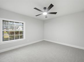 1806  Burr Oak Street , Arlington Texas 76012