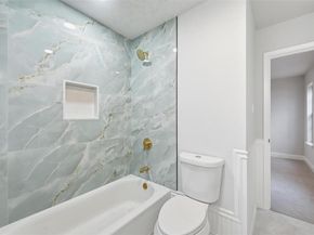 1806  Burr Oak Street , Arlington Texas 76012