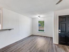 4101  Valentine Street , Fort Worth Texas 76107