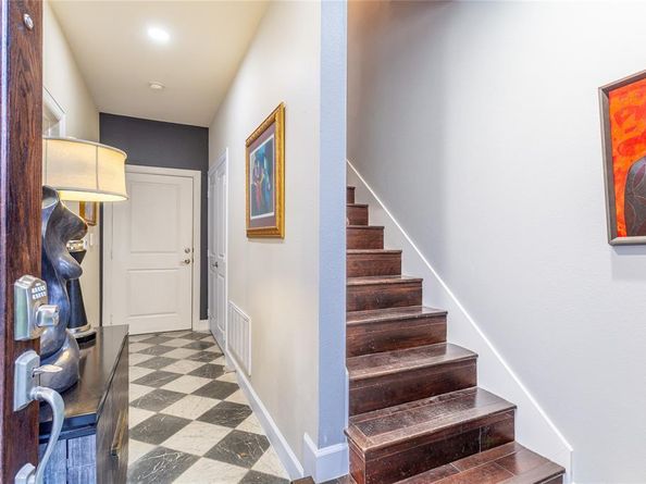 3210  CARLISLE Street  36, Dallas Texas 75204