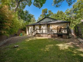 1630  Ramsey Avenue , Dallas Texas 75216