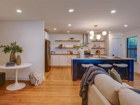 1630  Ramsey Avenue , Dallas Texas 75216