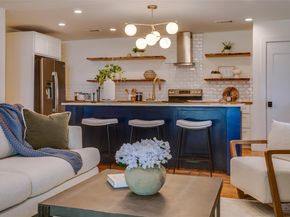 1630  Ramsey Avenue , Dallas Texas 75216