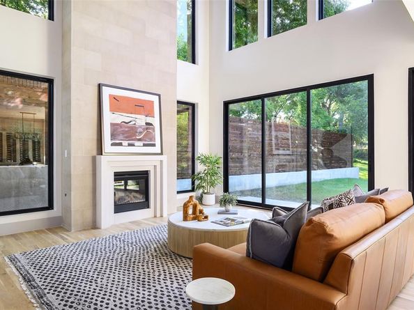 6984  Santa Barbara Drive , Dallas Texas 75214