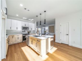 3639  Pueblo Street , Dallas Texas 75212