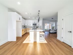 3639  Pueblo Street , Dallas Texas 75212