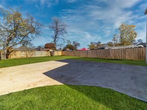 3639  Pueblo Street , Dallas Texas 75212