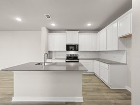 232  Wagon Spoke Way  17, Fort Worth Texas 76120