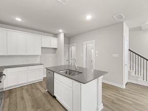 232  Wagon Spoke Way  17, Fort Worth Texas 76120