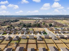 3557  Chestnut Oak Drive , Dallas Texas 75253