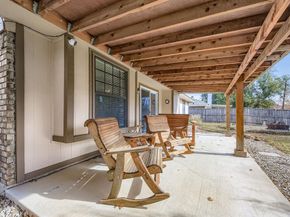 424  Benjamin Lane , Arlington Texas 76002