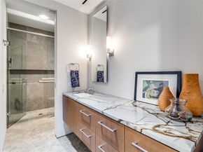 1717  Arts Plaza  1810, Dallas Texas 75201