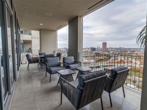 1717  Arts Plaza  1810, Dallas Texas 75201