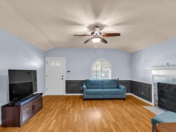 5906  Santa Fe Drive , Arlington Texas 76017
