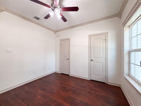 6315  Meadow Glen Drive , Arlington Texas 76018