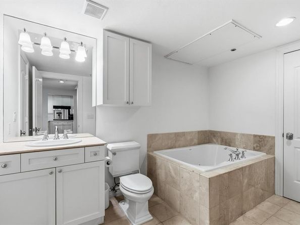 3401  Lee Parkway  409, Dallas Texas 75219